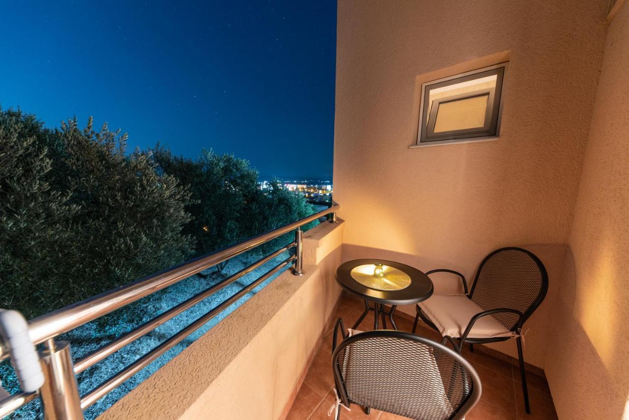 Apartments Villa Egzon Ulcinj Eksteriør billede